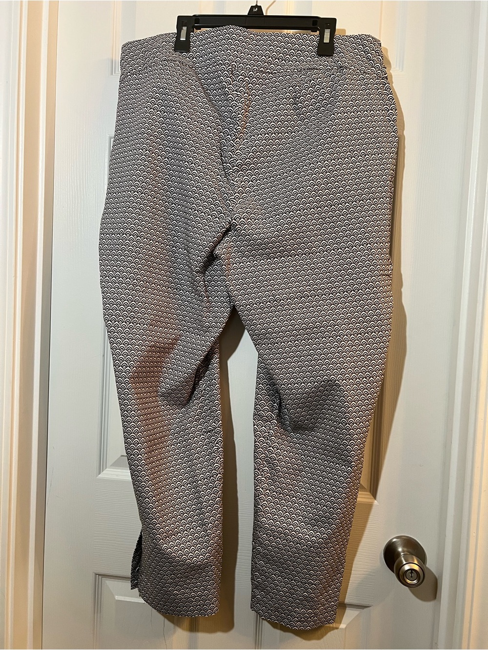 Chico's perfect stretch Black and White Patterned Leggings size 2.5 or 14 - Picture 5 of 5
